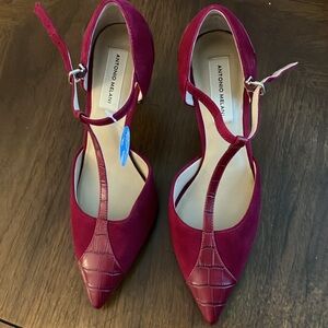 Hot pink dress shoe
